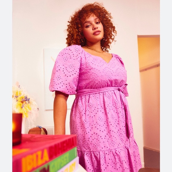 Eloquii Dresses & Skirts - Eloquii Eyelet Dress with Belt
